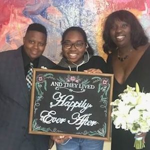 Meet your Posher, Nikeya